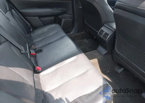 2013 Subaru Legacy 2.5I Limited z USA, uszkodzony, nr VIN 4S3BMCK69D3023202